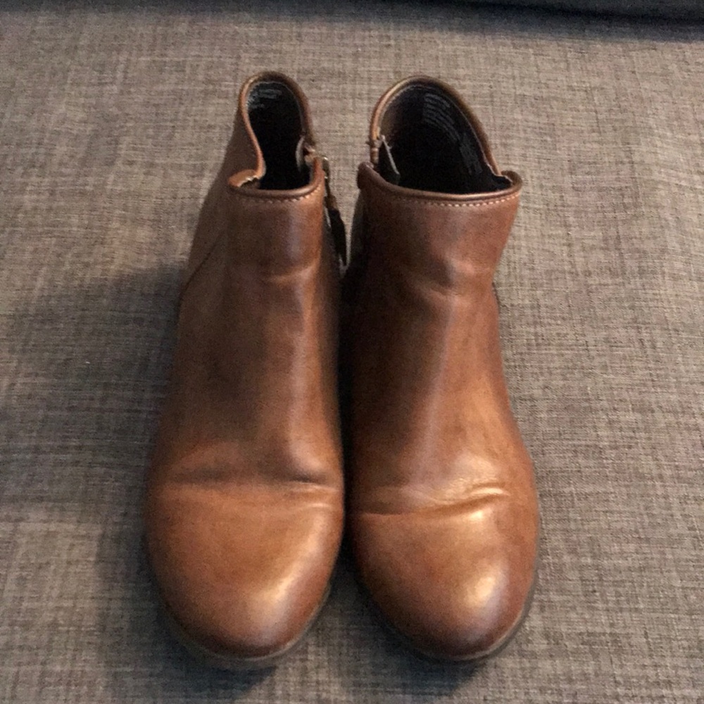 Simply Vera Vera Wang booties